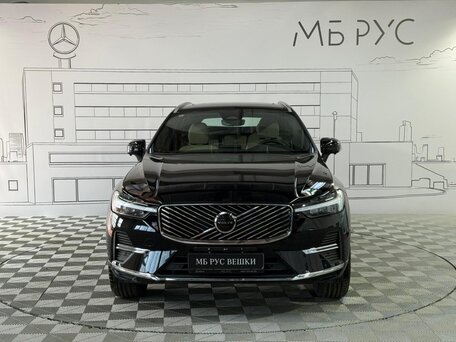 2025 Volvo XC60 II Рестайлинг 2, чёрный, 6150000 рублей, вид 2