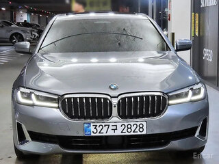 2023 BMW 5 серии 520i VII (G30/G31/G38) Рестайлинг, серебристый, 4071666 рублей, вид 2