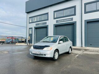 2001 Toyota Platz, серый, 459000 рублей, вид 2
