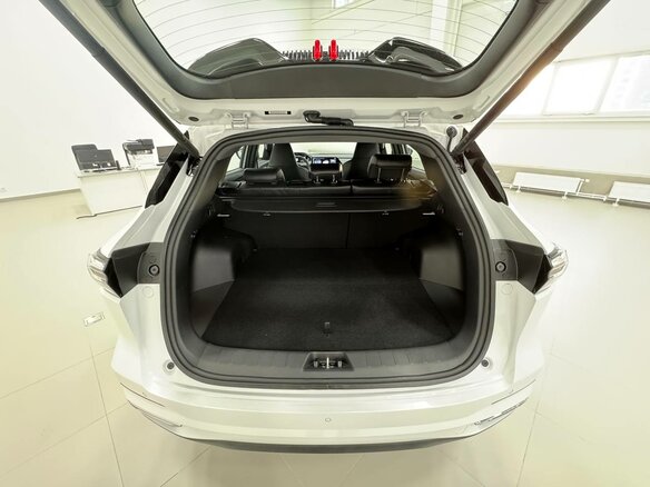 2025 Changan UNI-S I, белый, 3179900 рублей - вид 6