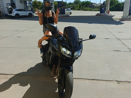 2011 Yamaha FZ1, чёрный, 430000 рублей, вид 1