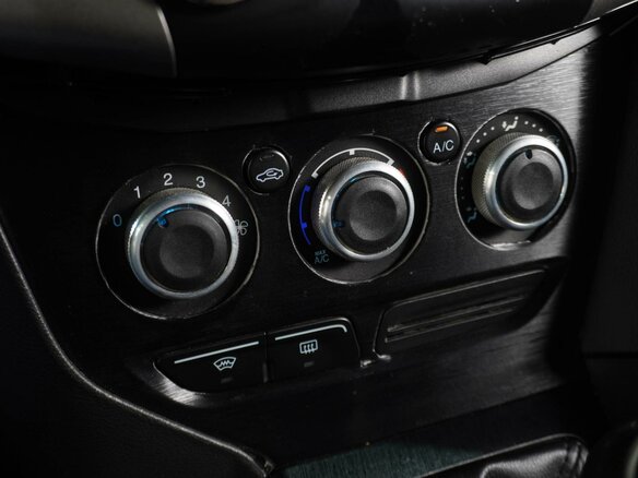 2012 Ford Focus III, чёрный, 660000 рублей - вид 12