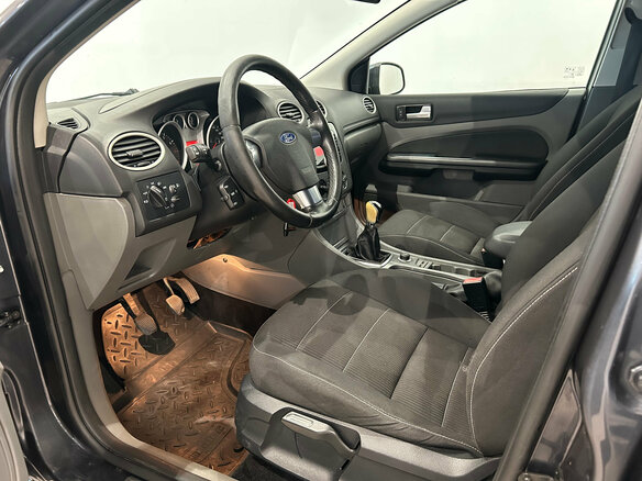 2011 Ford Focus II Рестайлинг, серый - вид 12