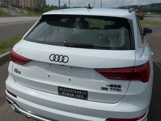 2026 Audi Q3 35 TFSI II (F3), белый, 3750000 рублей, вид 4