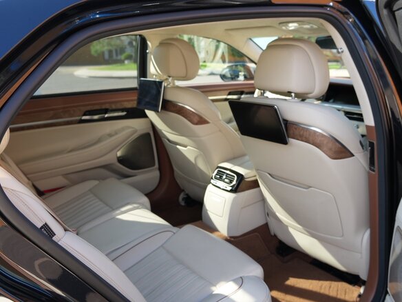 2020 Genesis G90 I Рестайлинг, чёрный - вид 10