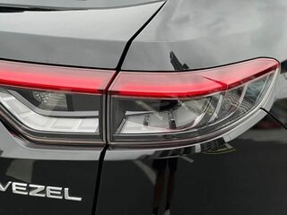 2023 Honda Vezel II, чёрный, 1860002 рублей, вид 4