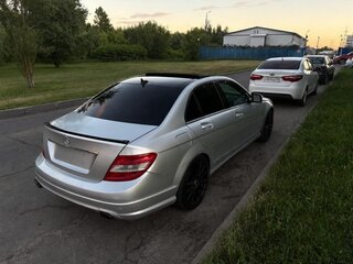 2009 Mercedes-Benz C-Класс 300 III (W204), серебристый, 900000 рублей, вид 2