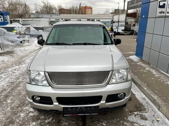 2004 Ford Explorer III, серый, 800000 рублей