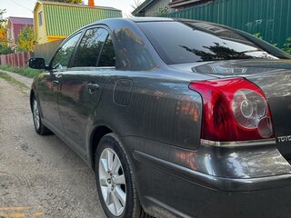 2007 Toyota Avensis II Рестайлинг, серый, 700000 рублей, вид 3