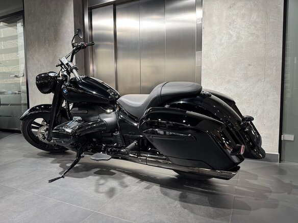 2023 BMW R 18 B, чёрный, 2360000 рублей - вид 1