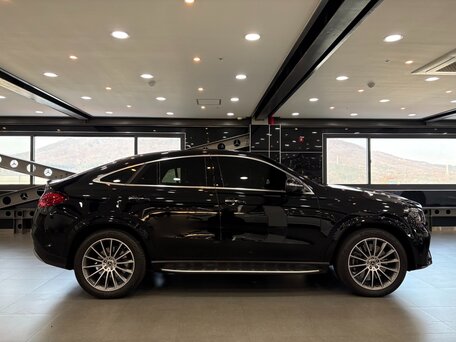 2025 Mercedes-Benz GLE Coupe 450 II (C167) Рестайлинг, чёрный, 11520000 рублей, вид 4