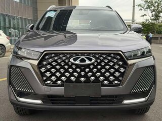 2024 Chery Tiggo 7 II Рестайлинг, серый, 1600000 рублей, вид 3
