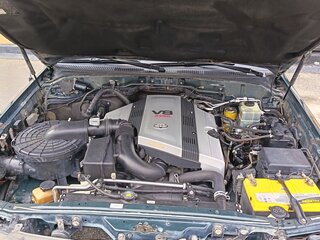 2006 Toyota Land Cruiser 100 Series Рестайлинг 2, зелёный, 1500000 рублей, вид 5