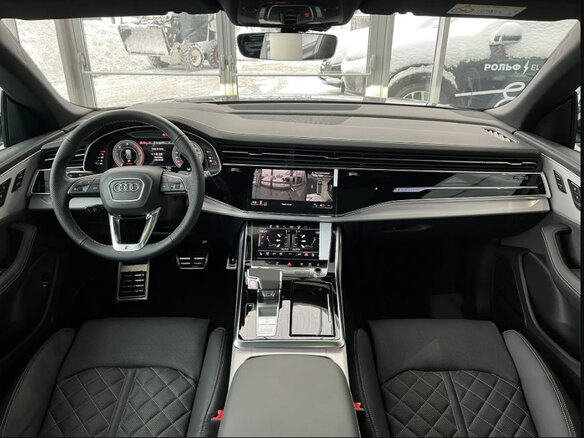 2025 Audi Q8 50 TDI I (4M) Рестайлинг, серый - вид 2