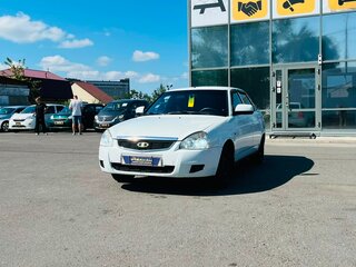 2014 Lada (ВАЗ) Priora I Рестайлинг, белый, 469000 рублей, вид 2