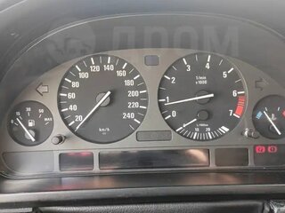 1998 BMW 5 серии 520i IV (E39), серебристый, 550000 рублей, вид 5