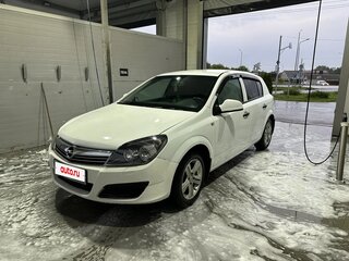 2007 Opel Astra H Рестайлинг, белый, 350000 рублей, вид 1