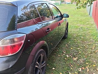 2009 Opel Astra H Рестайлинг, чёрный, 430000 рублей, вид 4