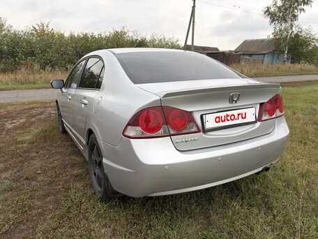 2008 Honda Civic VIII, серебристый, 750000 рублей, вид 4