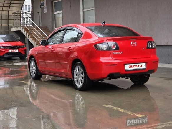 2007 Mazda 3 I (BK) Рестайлинг, красный, 770000 рублей - вид 4