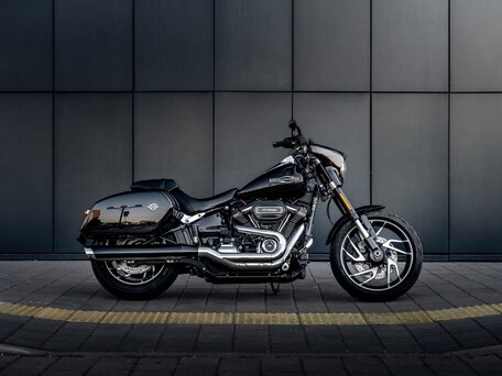 2018 Harley-Davidson Sport Glide, чёрный, 1220000 рублей, вид 4