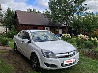 2013 Opel Astra H Рестайлинг, белый, 730000 рублей, вид 2