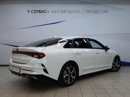 2020 Kia K5 III, белый, 2399000 рублей, вид 3