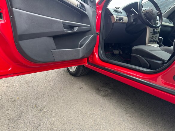 2008 Opel Astra H Рестайлинг, красный, 610000 рублей - вид 16