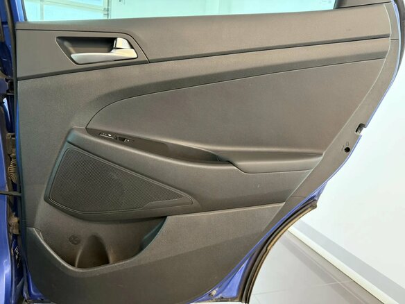 2018 Hyundai Tucson III, синий - вид 15