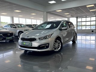 2016 Kia Ceed II Рестайлинг, серебристый, 1315000 рублей, вид 1