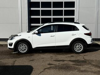2018 Kia Rio X-Line IV, белый, 1555000 рублей, вид 2