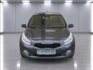 2014 Kia Ceed II, серый, 990000 рублей, вид 2