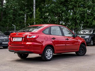 2017 Lada (ВАЗ) Granta I, красный, 480000 рублей, вид 2