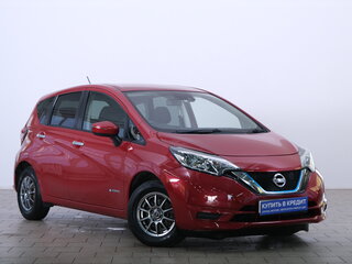 2018 Nissan Note e-Power II Рестайлинг, красный, 1479000 рублей, вид 1