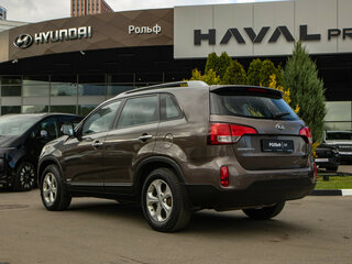 2013 Kia Sorento II Рестайлинг, бежевый, 1648000 рублей, вид 5