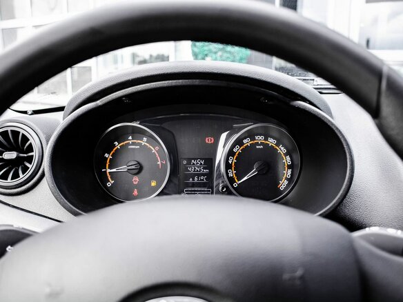 2019 Lada (ВАЗ) Granta I Рестайлинг, серебристый, 590000 рублей - вид 14