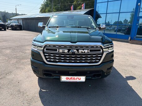 2026 Ram 1500 Crew Cab V Рестайлинг, зелёный, 10999999 рублей, вид 4