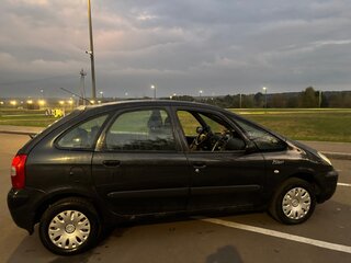 2007 Citroen Xsara Picasso, чёрный, 325000 рублей, вид 2
