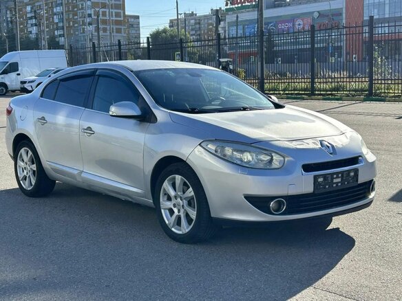 2010 Renault Fluence I, серый, 530000 рублей - вид 2