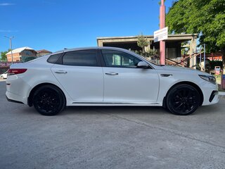 2018 Kia Optima IV, белый, 1250000 рублей, вид 3