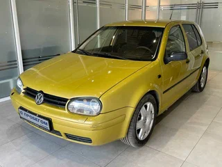 1999 Volkswagen Golf IV, жёлтый, 264000 рублей, вид 1