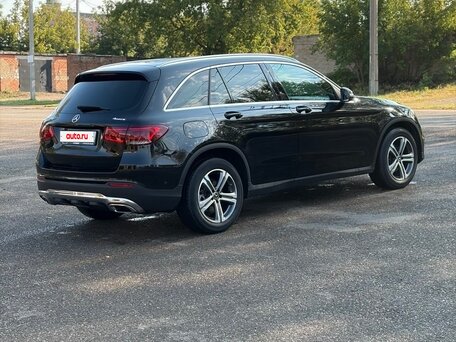 2020 Mercedes-Benz GLC 200 I (X253) Рестайлинг, чёрный, 3300000 рублей, вид 4