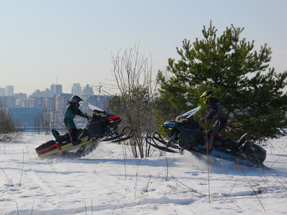 2026 AODES (Odes) Snowcross 900T WT, серый, 1760000 рублей - вид 2