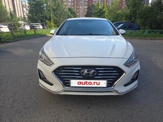 2019 Hyundai Sonata VII (LF) Рестайлинг, белый, 1050000 рублей, вид 1
