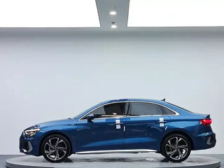 2022 Audi A3 35 TFSI Long IV (8Y), синий, 2159099 рублей, вид 4