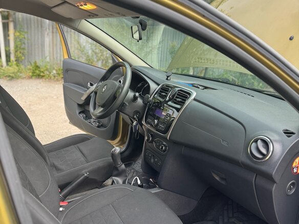 2017 Renault Sandero Stepway II, зелёный, 1150000 рублей - вид 8