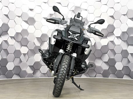 2025 BMW R 1300 GS Adventure, зелёный, 2899000 рублей, вид 5