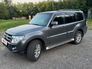 2013 Mitsubishi Pajero IV Рестайлинг 1, серый, 2505000 рублей, вид 2
