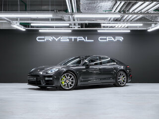 Porsche Panamera 4 E-Hybrid III