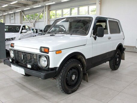 2005 Lada (ВАЗ) 2121 (4x4) I Рестайлинг, белый, 400000 рублей, вид 1